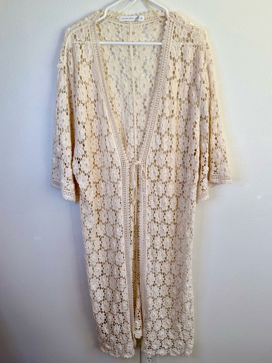 Altar'd State Sweaters - Altar’d State Cream Lace Kimono Duster Boho Sheer Cardigan S/M